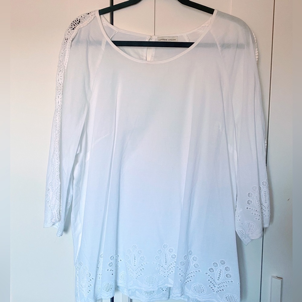 ADRIENNE VITTADINI WHITE TUNIC TOP